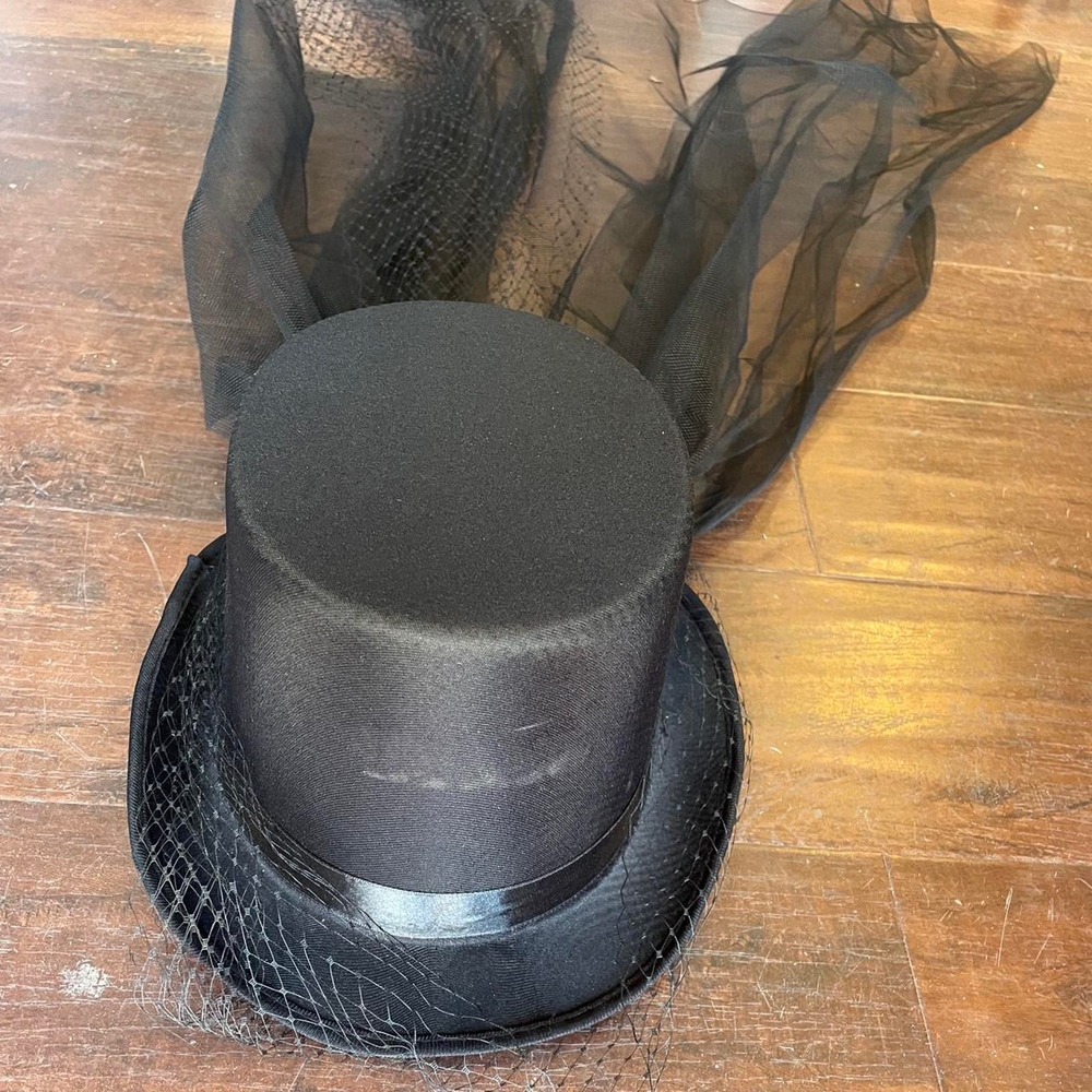 Black topper hat